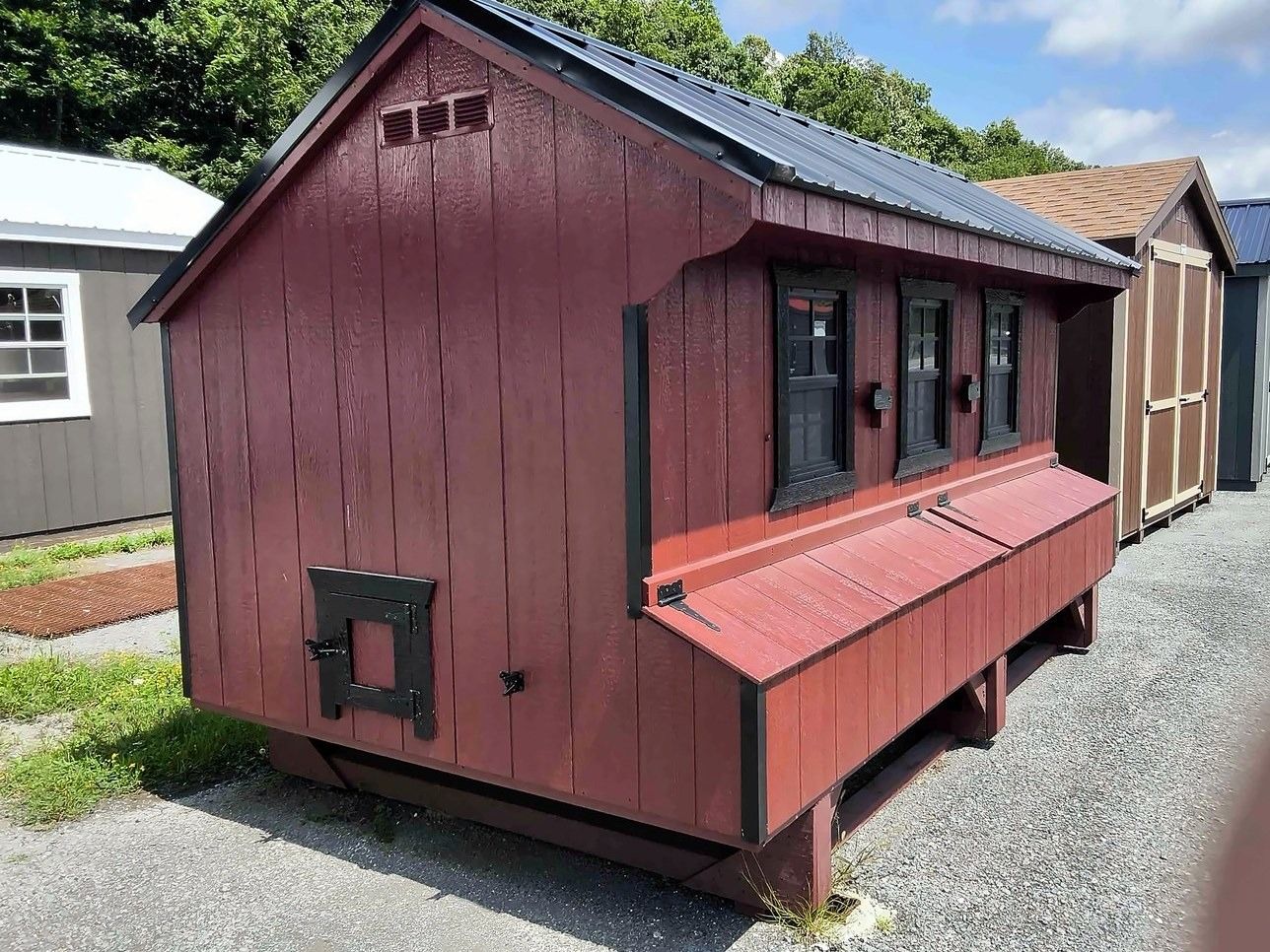 Chicken coop with nesting boxes